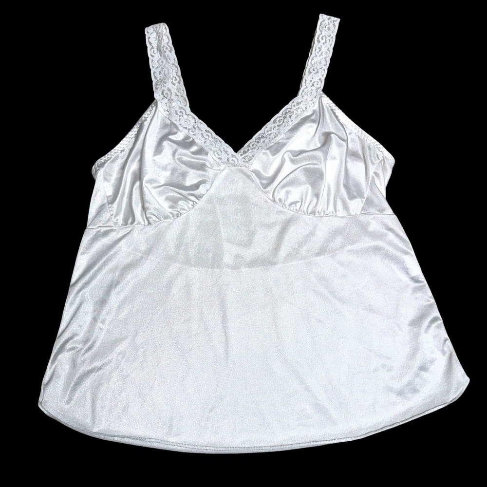 Vintage Dixie Belle White Lace Trim Antron III Nylon Camisole Top Size 38 6511
